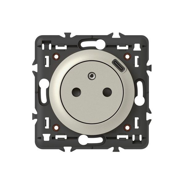 Prise 2P+T Fr Surf Usb Type C Titane legrand 068427